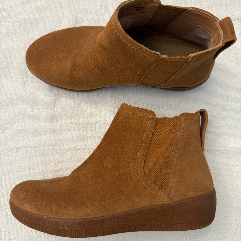 FitFlop Suede Slip-on Ankle Boots Size 6